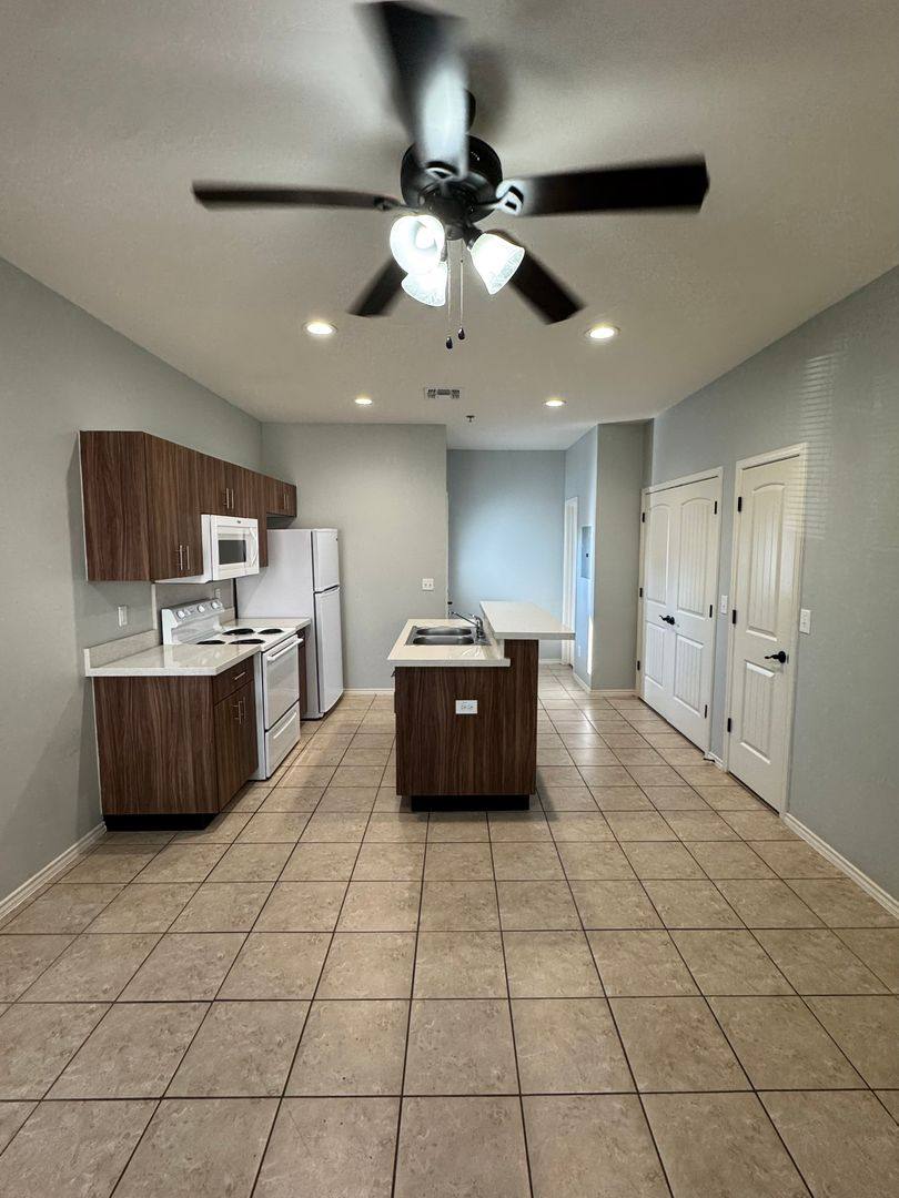 Apartment for rent at 1005 Garfield Ave, Harlingen, TX 78552