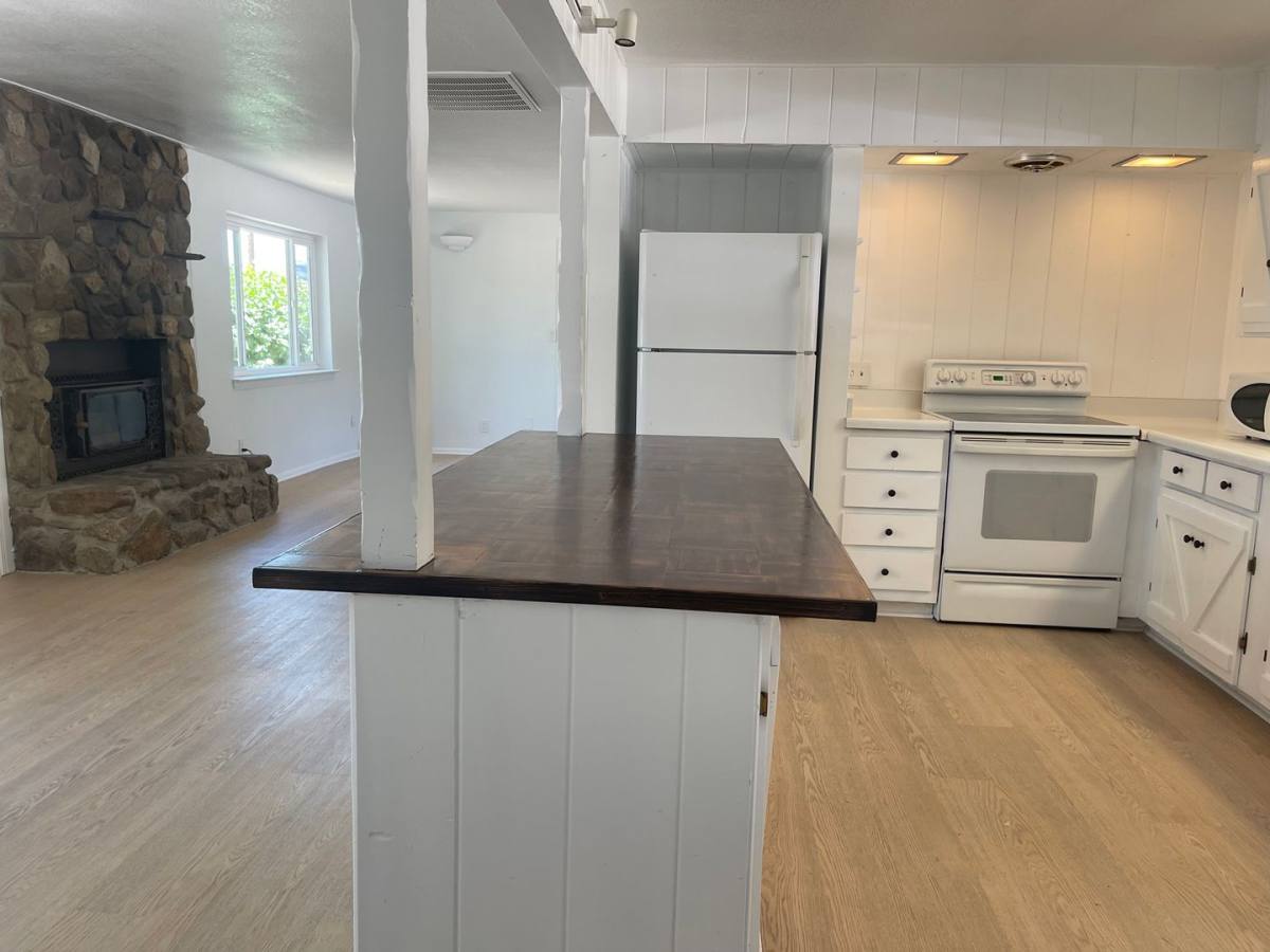 House for rent at 19510 Banducci Rd, Tehachapi, CA 93561