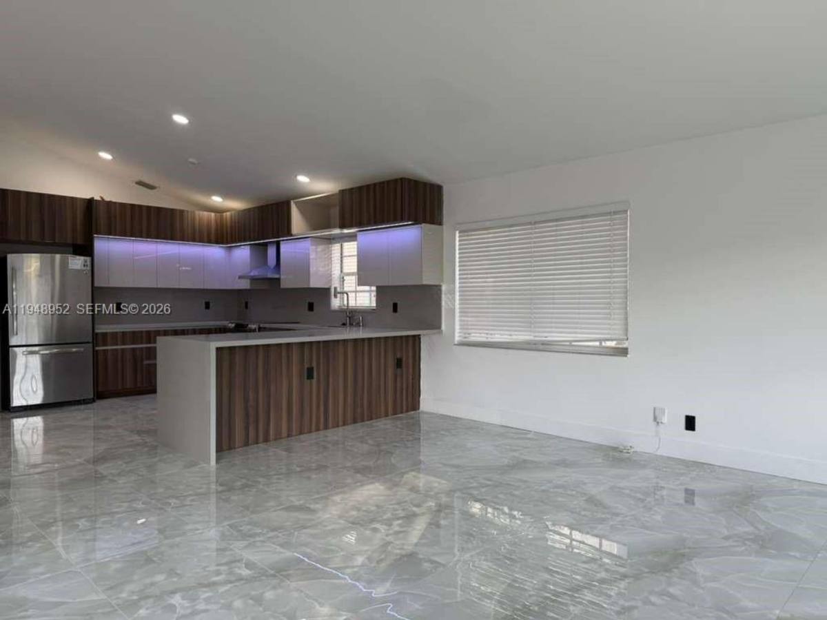 House for rent at 189 Cameron Drive, Weston, Floor, Fort Lauderdale, FL 33326