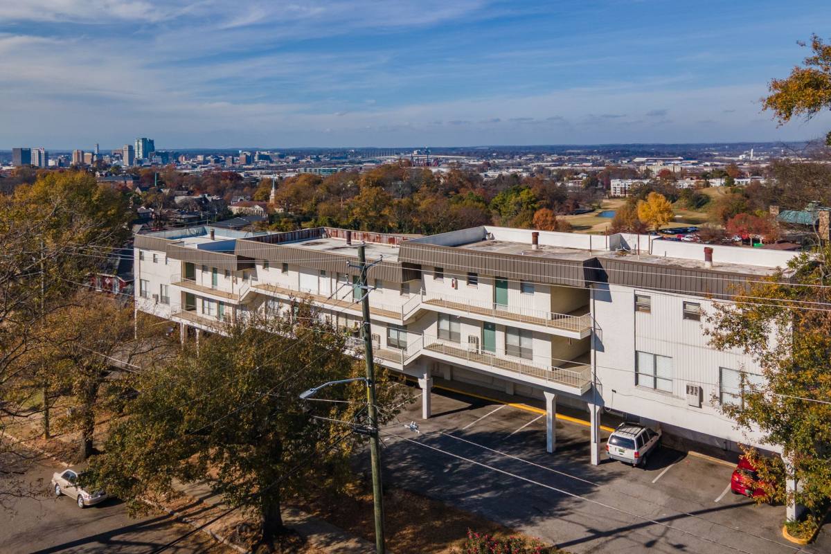 Apartment for rent at 3400 Cliff Rd, Birmingham, AL 35205