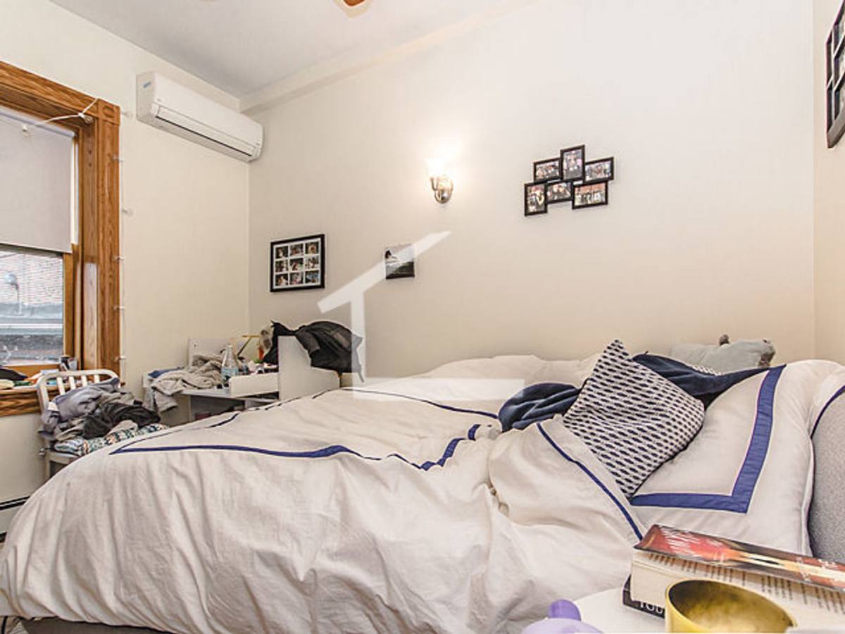 Apartment for rent at 93 Myrtle St #2, Boston, MA 02114