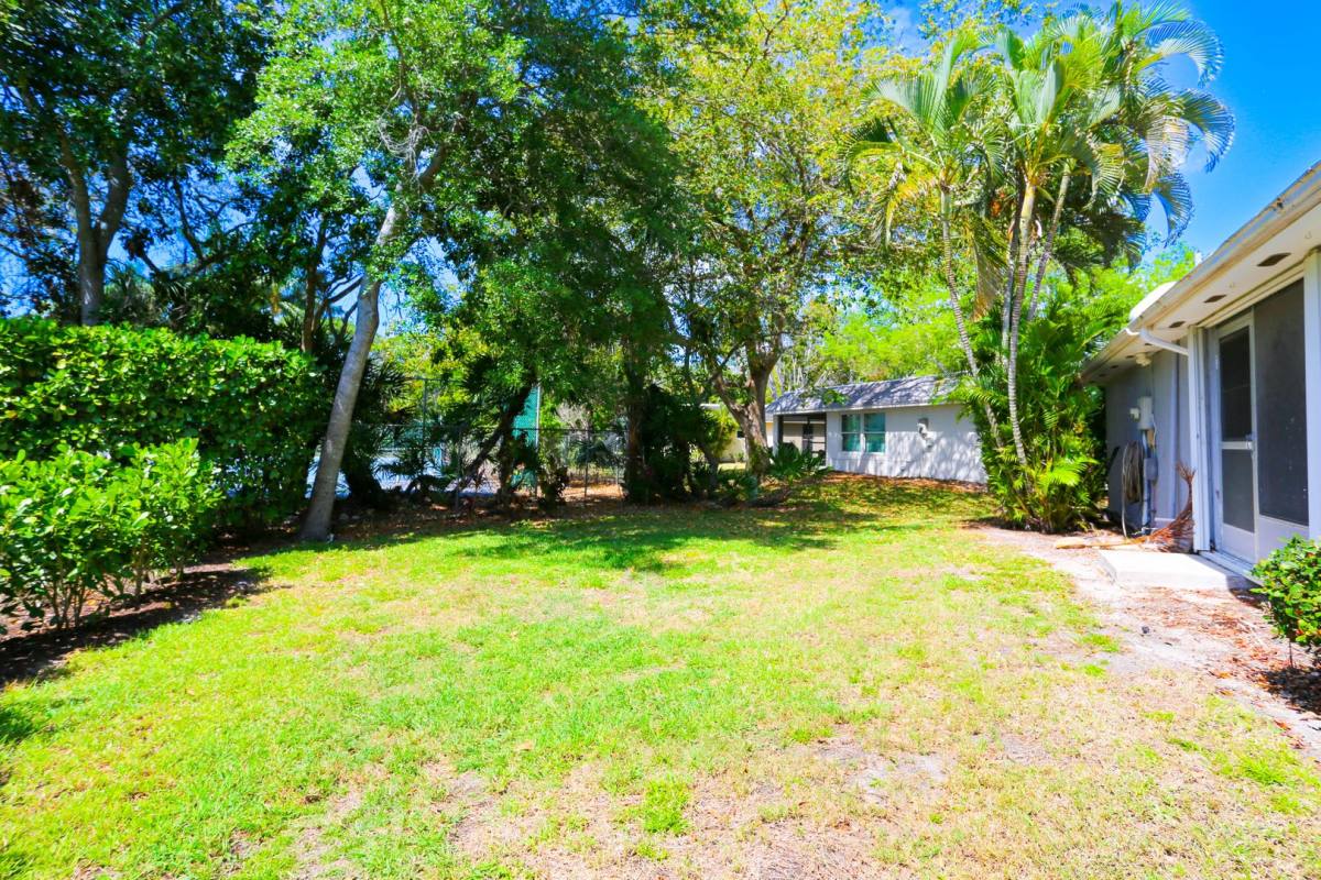House for rent at 225 Georgetown Blvd, Naples, FL 34112