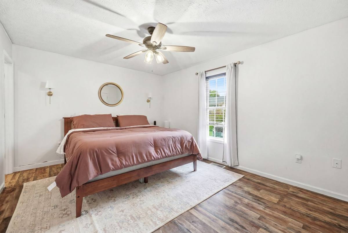 House for rent at 75 Brendan Lane, Weyers Cave, VA 24486