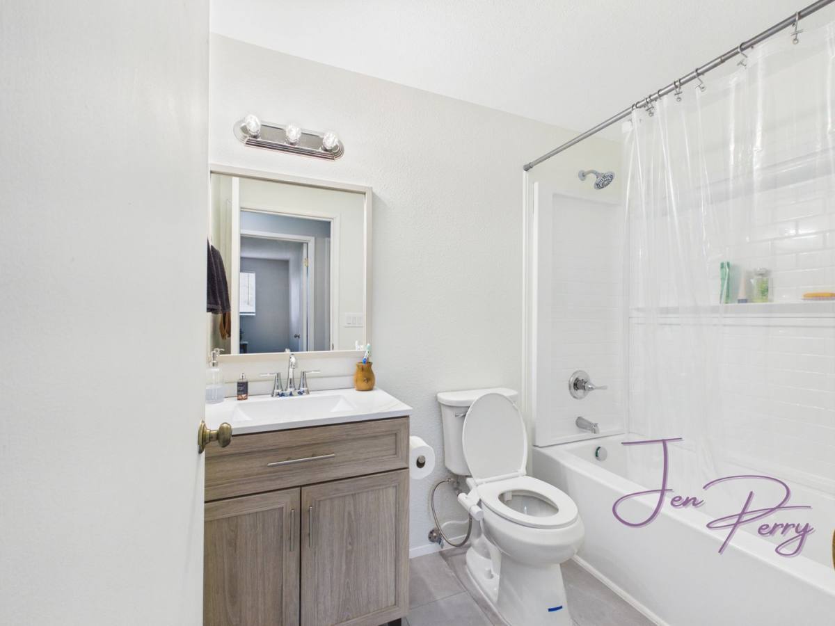 House for rent at 2274 Thornton St, Ferndale, WA 98248