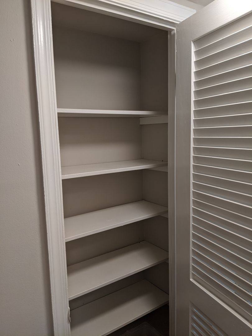 Apartment for rent at 945 25th St NW, Washington, DC 20037