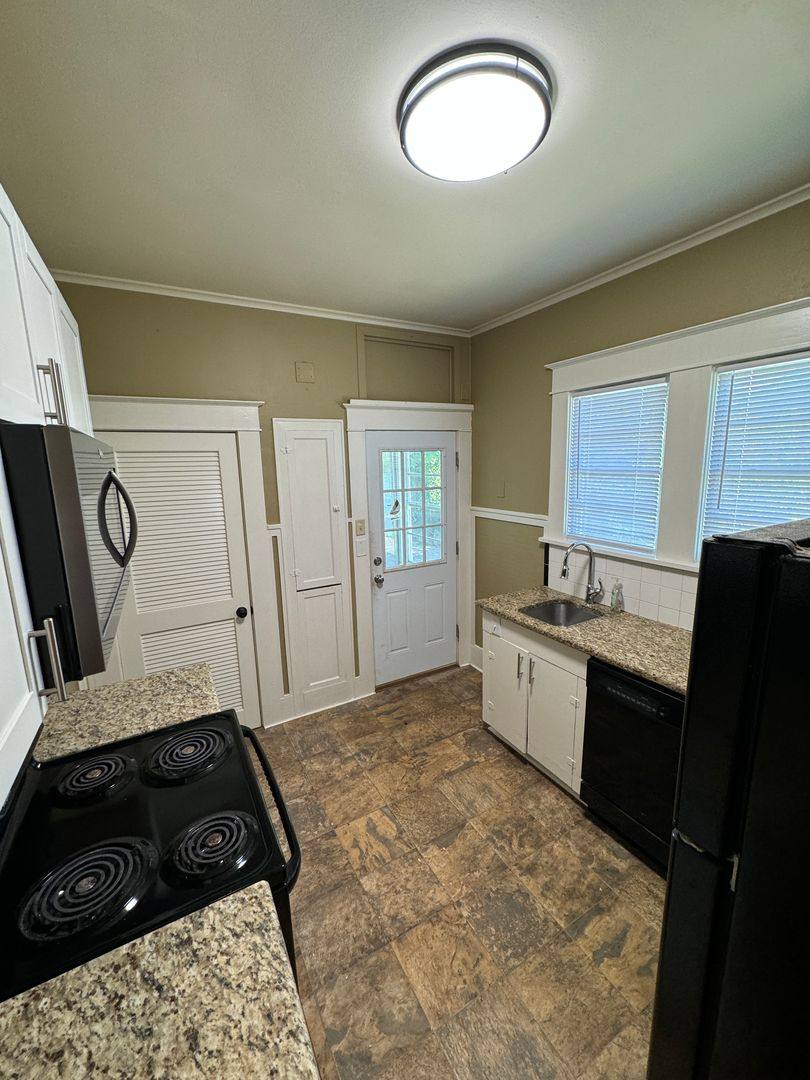 House for rent at 3516 Alexander Ave, Shreveport, LA 71104
