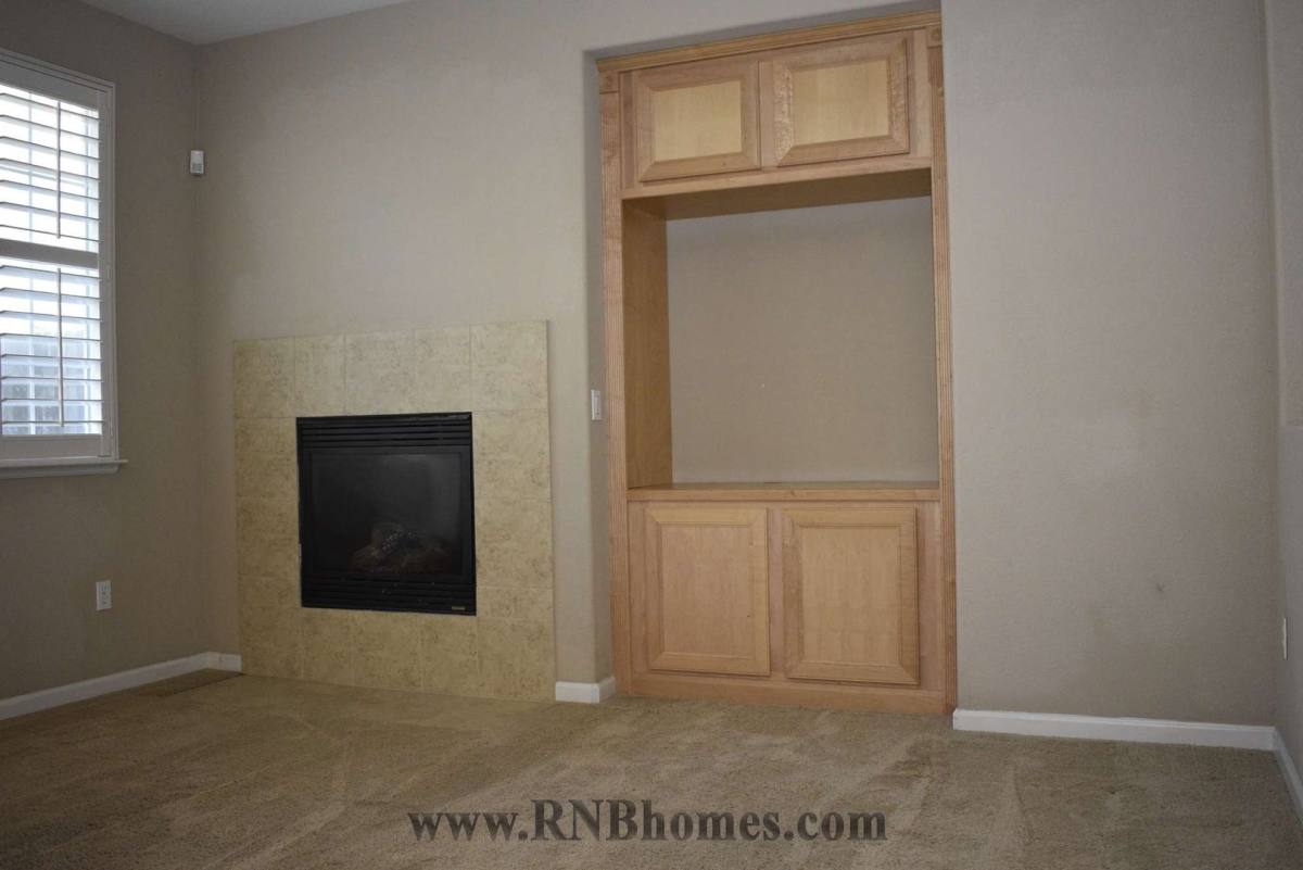 House for rent at 2103 Ferry Circle, Folsom, CA 95630