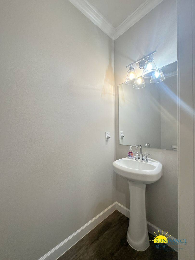 Townhouse for rent at 1811 Stable Lane, Fort Walton Beach, FL 32547
