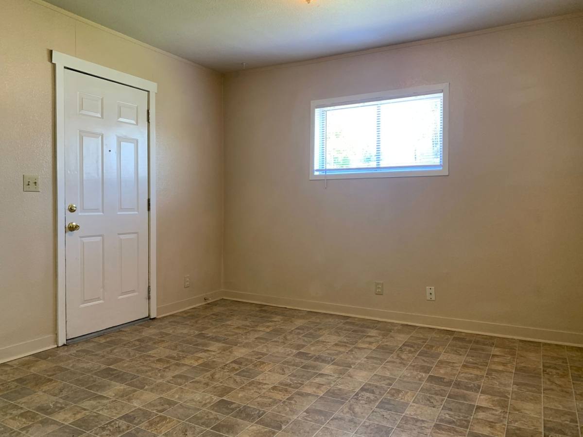 House for rent at 304 Rosewood St, Kelso, WA 98626