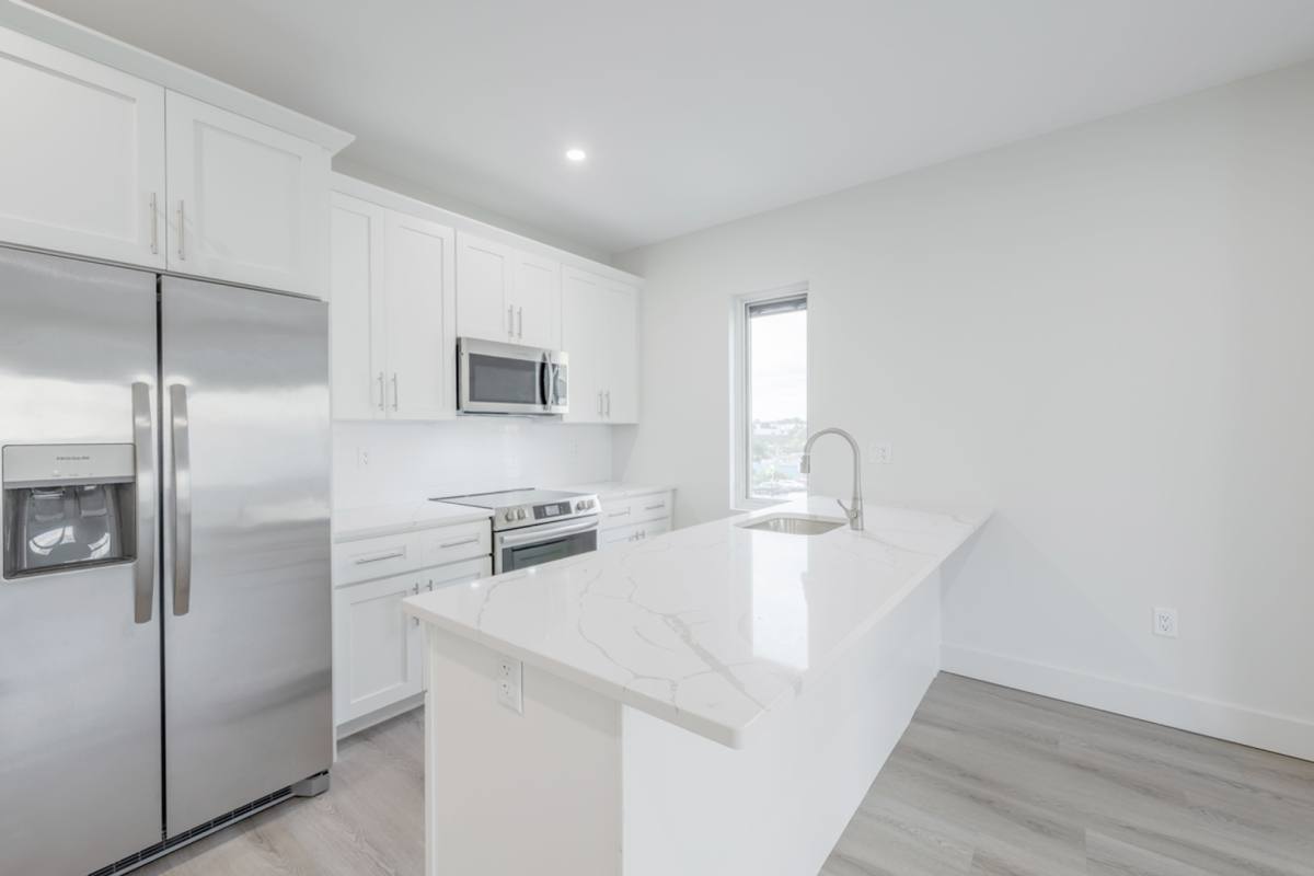 Apartment for rent at 34 Knight St, Providence, RI 02909