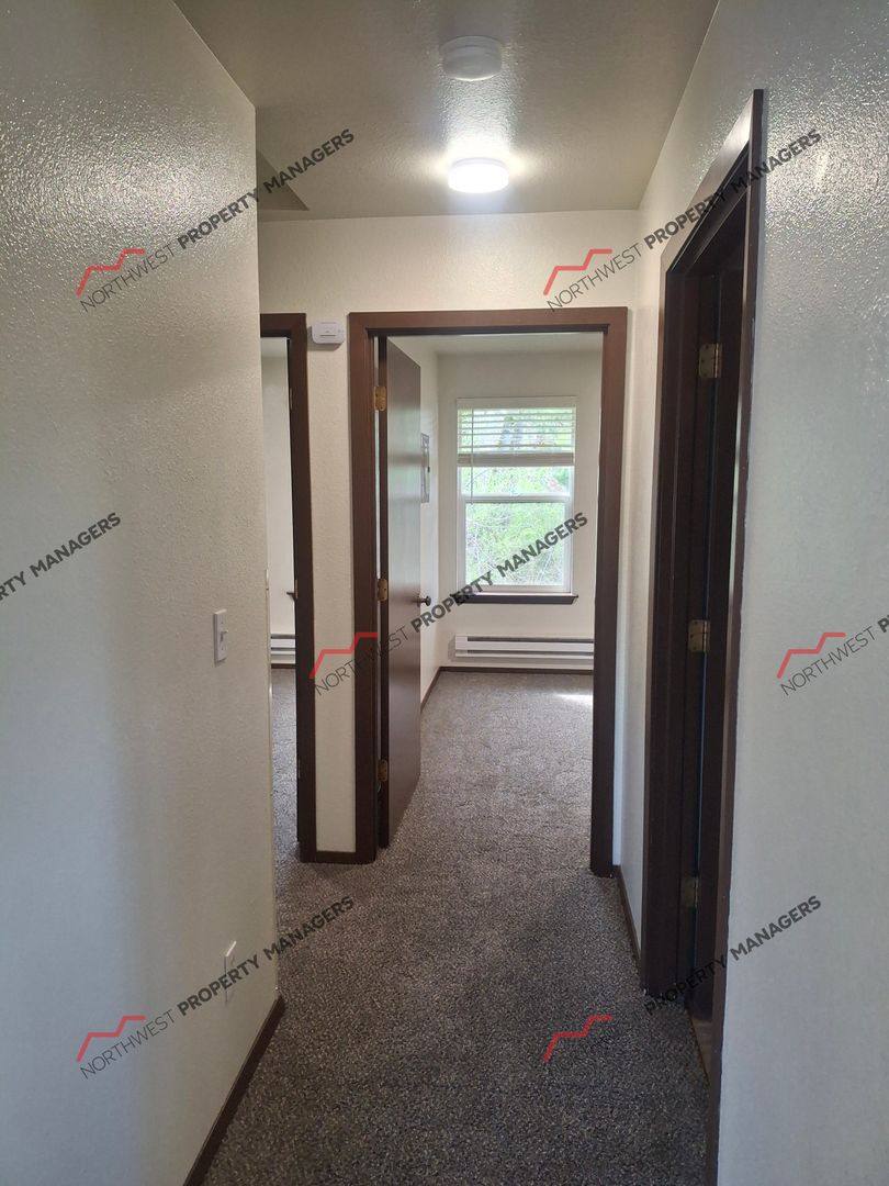 Apartment for rent at 1101 Woodland Ave, Centralia, WA 98531