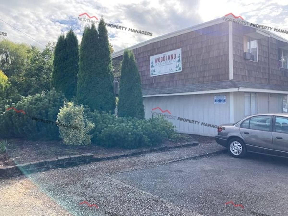 Apartment for rent at 1101 Woodland Ave, Centralia, WA 98531