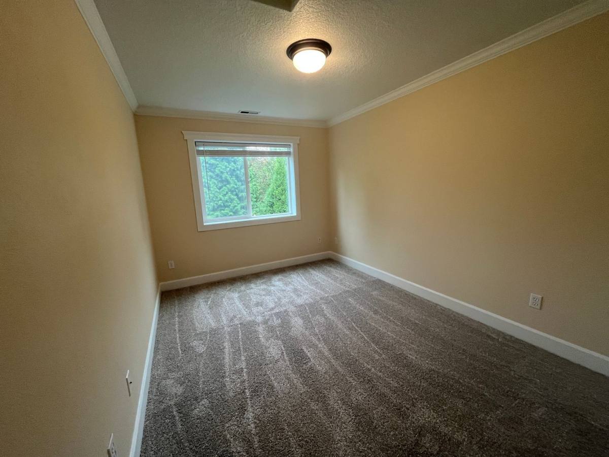 House for rent at 1242 SE Roberts Ave, Gresham, OR 97080