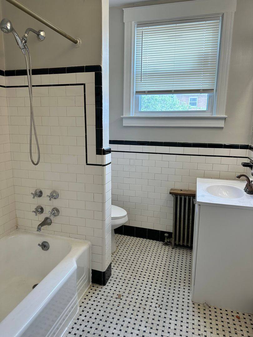 Apartment for rent at 4353 Shamrock Ave, Baltimore, MD 21206