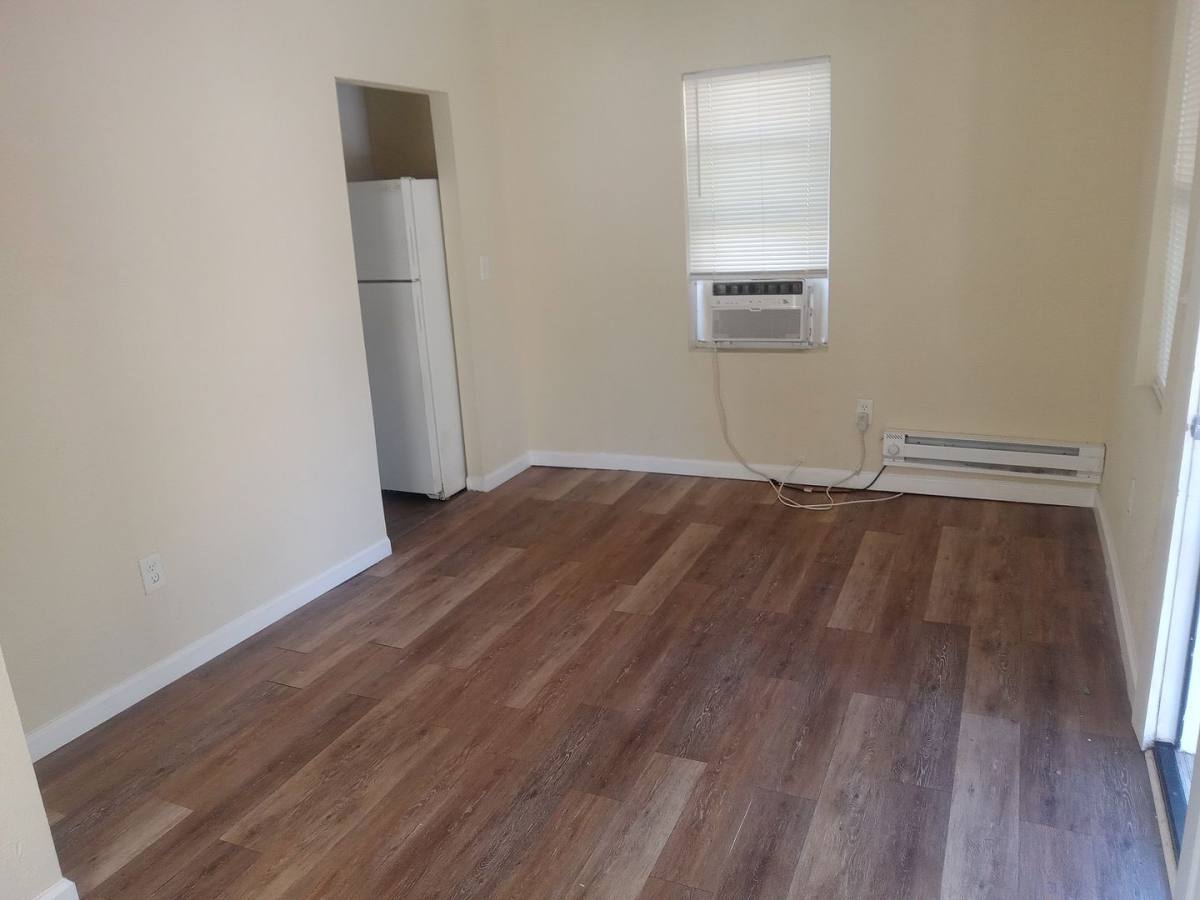 House for rent at 2030 12th Ave S, Saint Petersburg, FL 33712