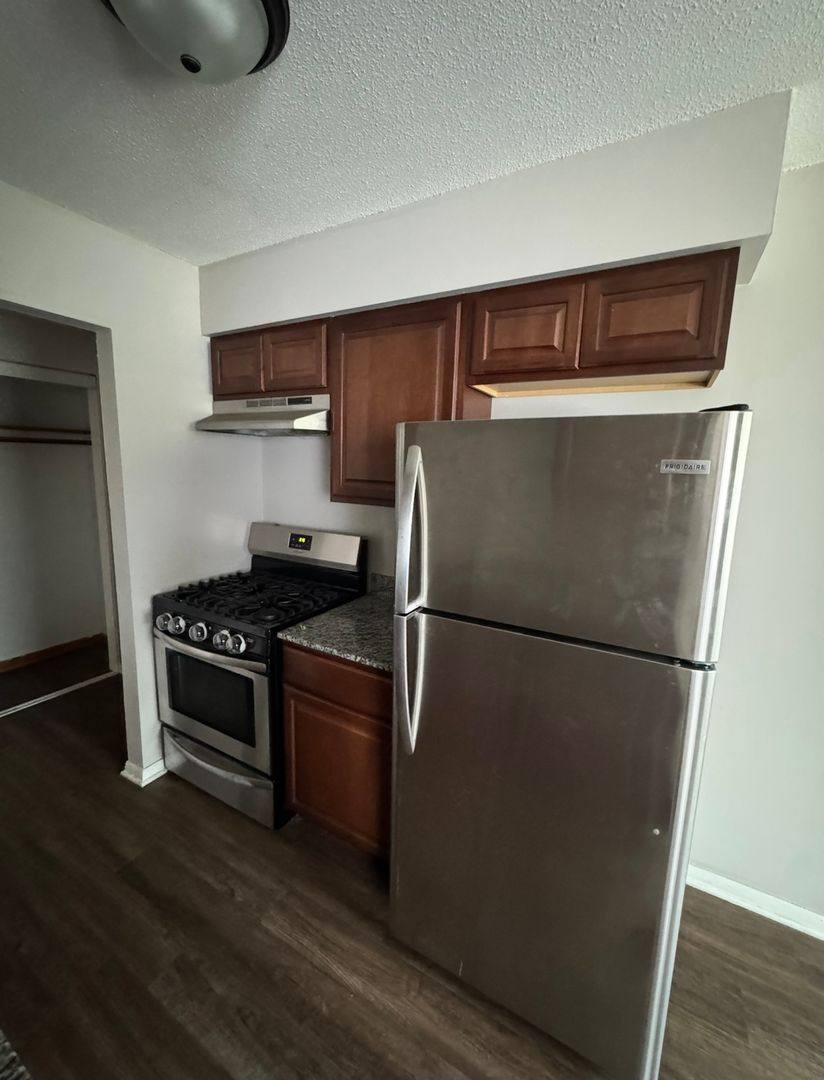 Apartment for rent at 3300 10 20 30 Douglas Dr N, Minneapolis, MN 55422