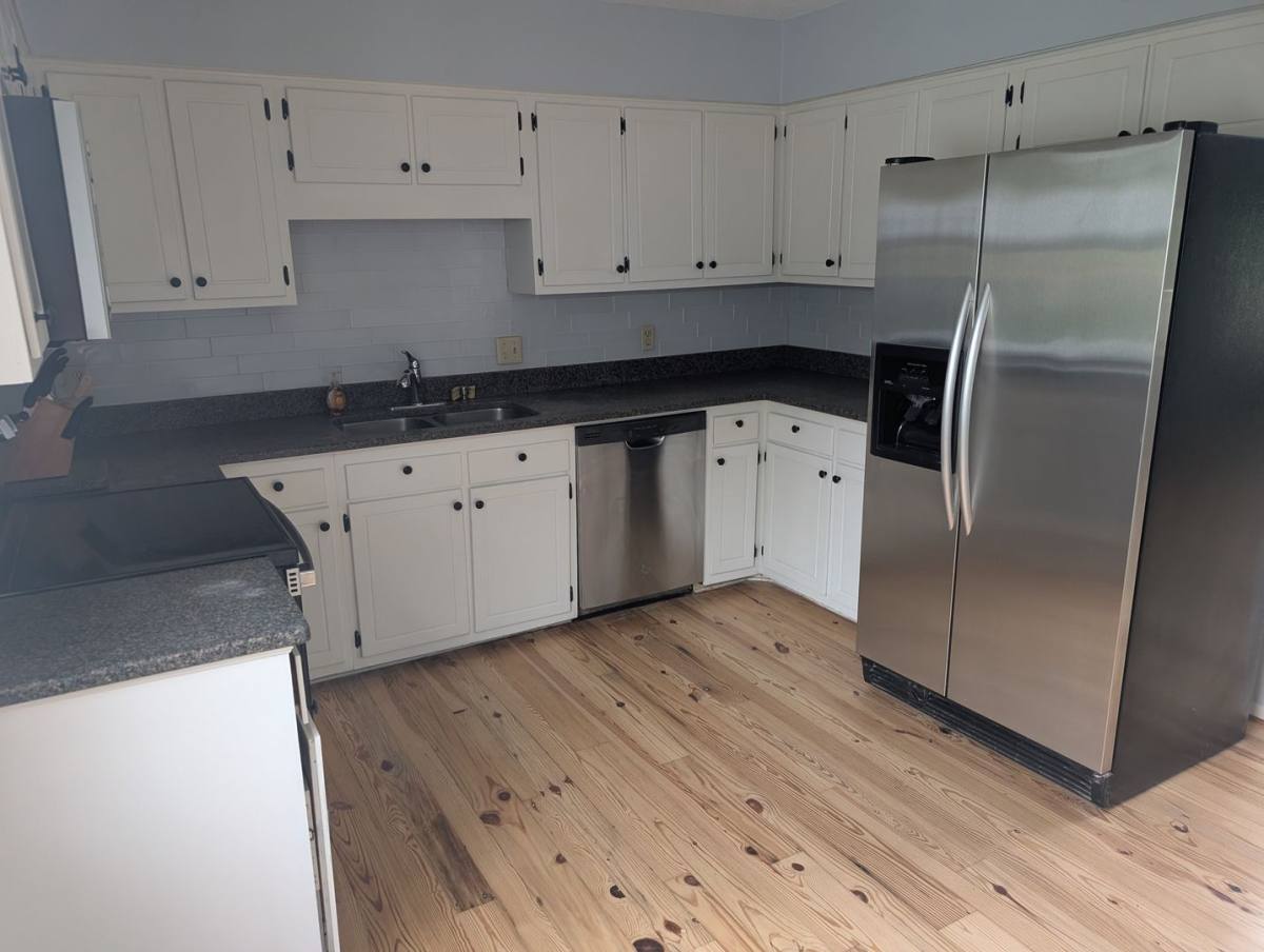 Apartment for rent at 22 Royal Oak Dr, Greenwood, SC 29649