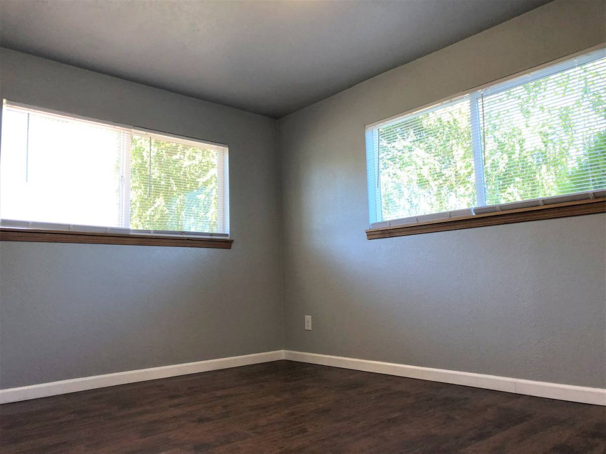 Apartment for rent at 180 Garland Way N, Salem, OR 97303