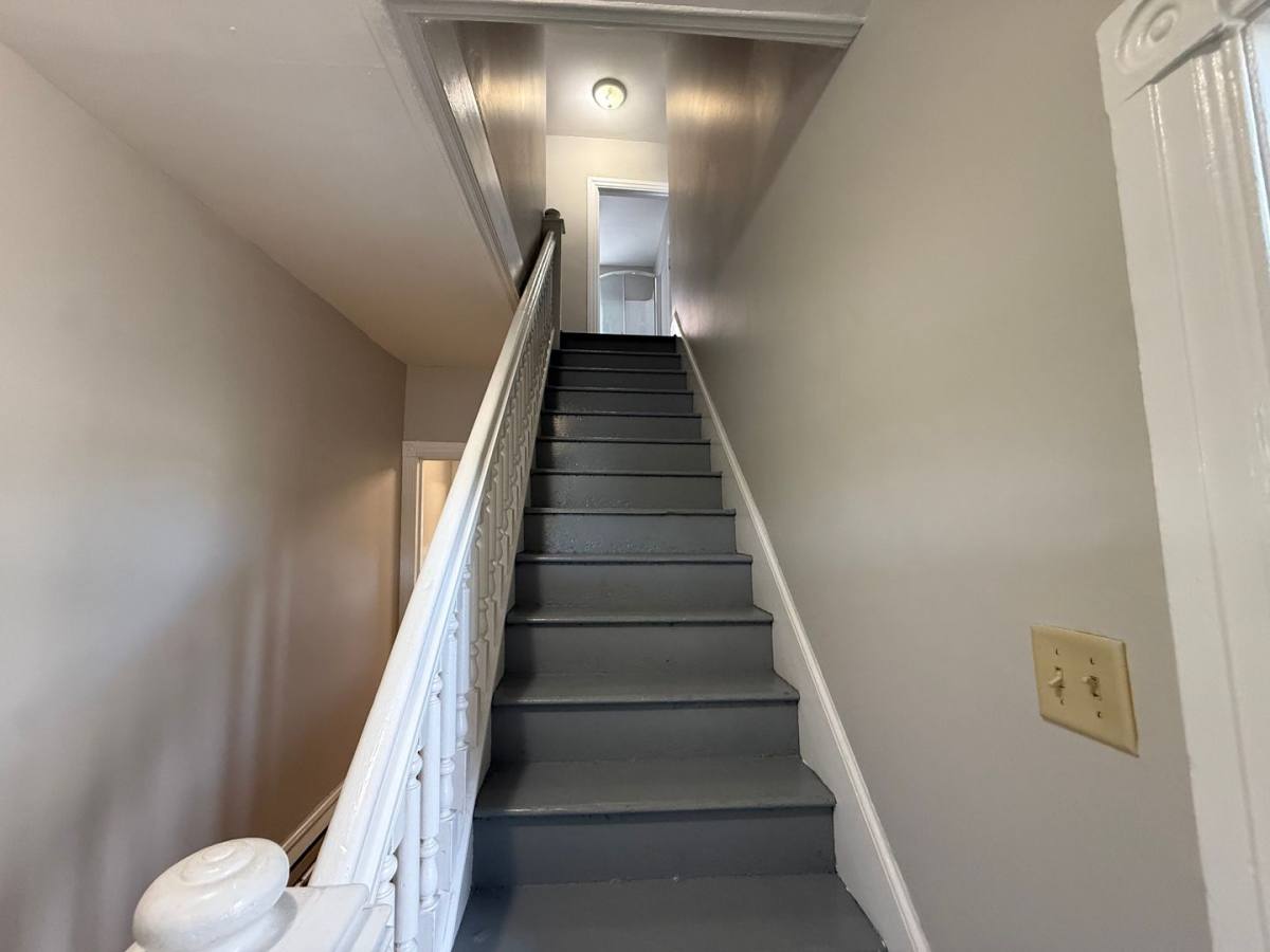 Townhouse for rent at 410 Wolf Ave, Chambersburg, PA 17201