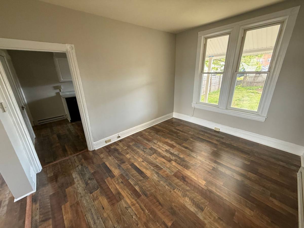 Townhouse for rent at 410 Wolf Ave, Chambersburg, PA 17201