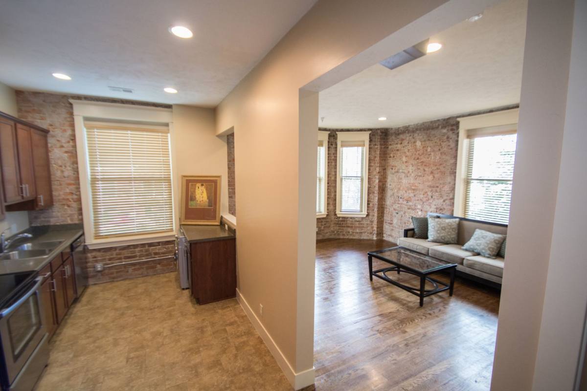 Apartment for rent at 804 Park Ave, Omaha, NE 68105