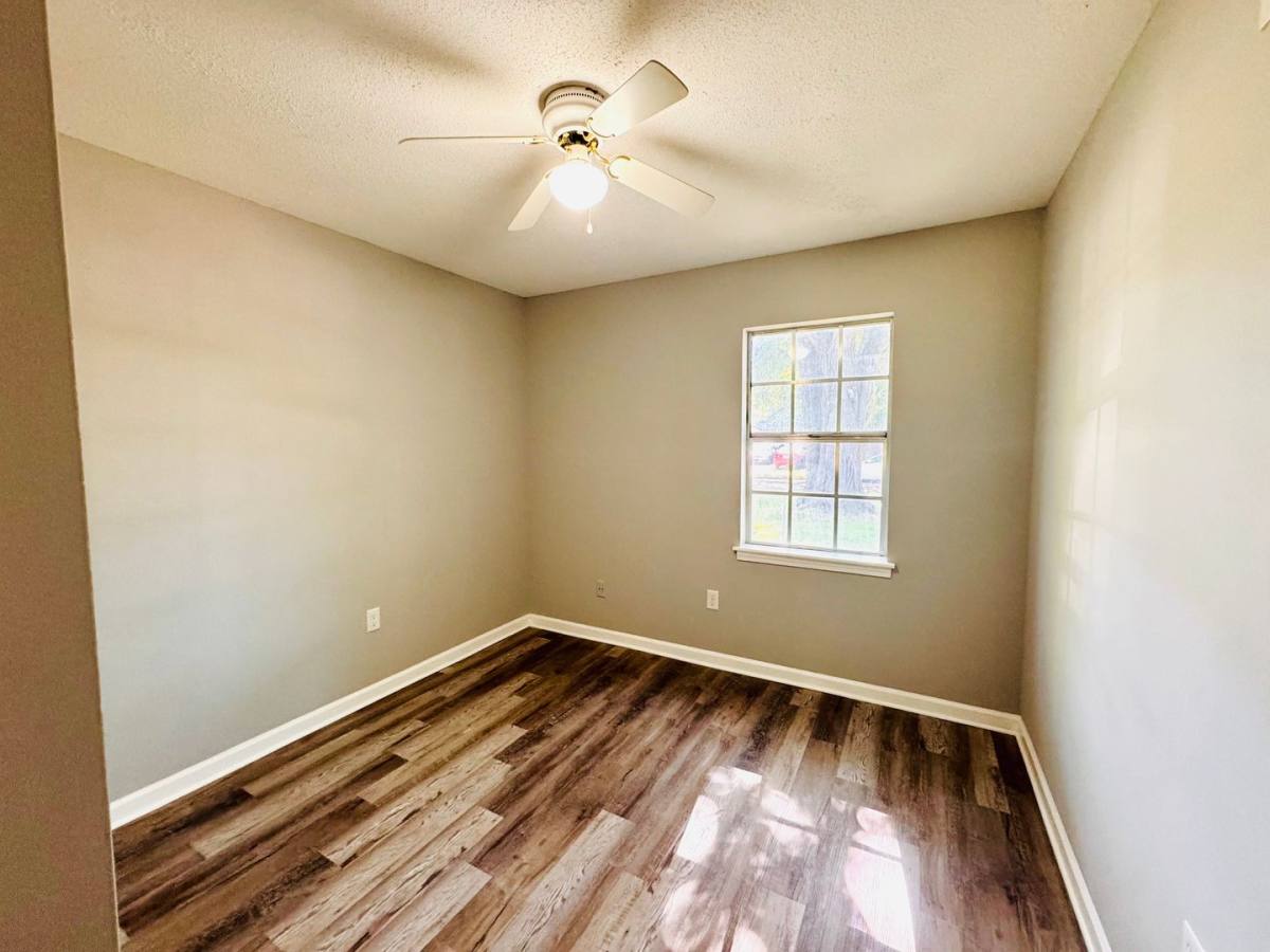 House for rent at 8082 Whitebrook Dr, Southaven, MS 38671