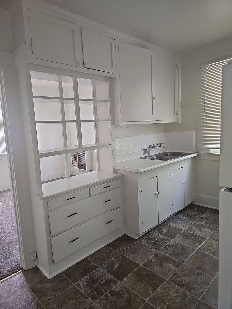 Apartment for rent at 1626 Osos St, San Luis Obispo, CA 93401