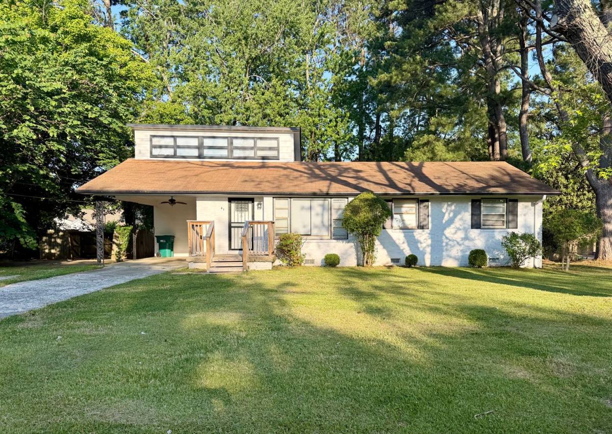 House for rent at 41 Central Lane, Jackson, TN 38305