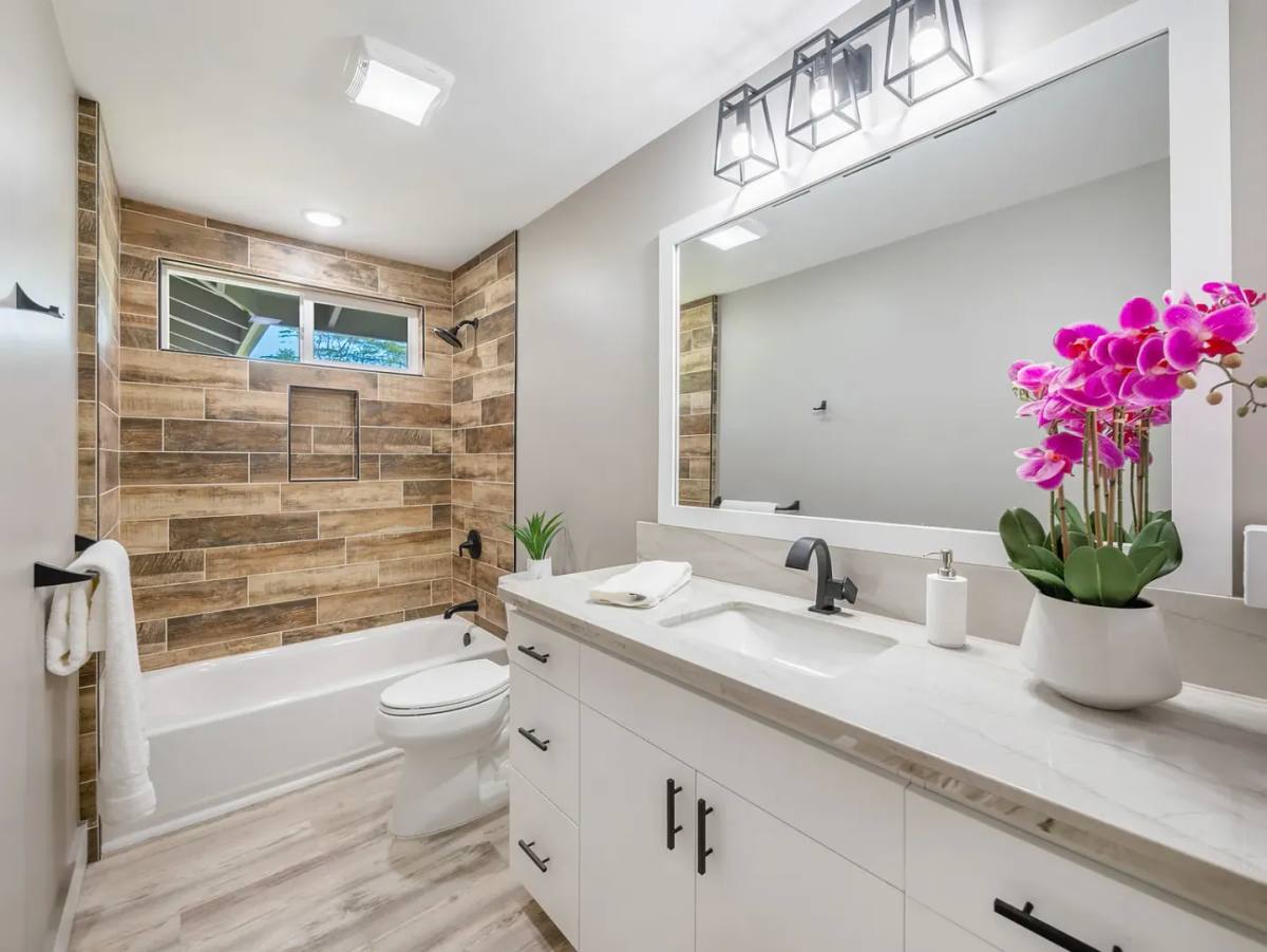 House for rent at 15-2047 9th Ave, Keaau, HI 96749