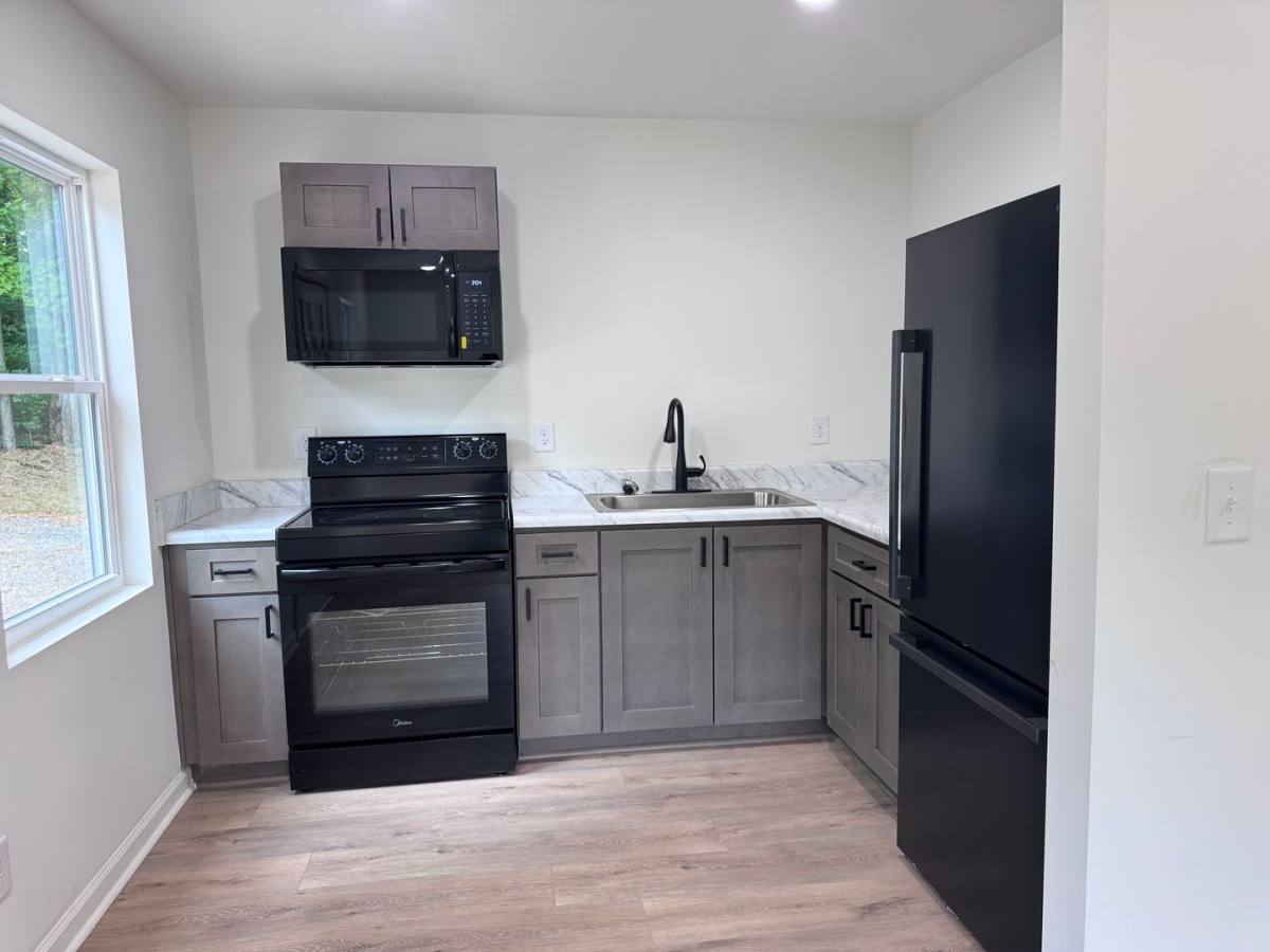 Apartment for rent at 23 Proctor Dr, Clarksville, TN 37043