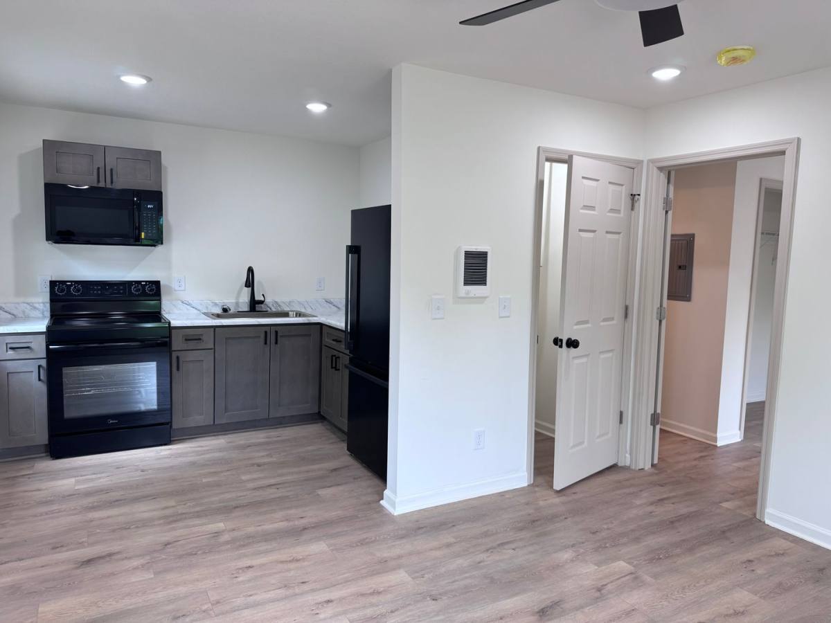 Apartment for rent at 23 Proctor Dr, Clarksville, TN 37043