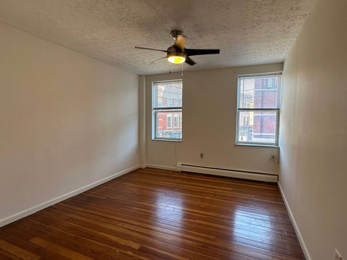 Apartment for rent at 2716 Woodburn Ave, Cincinnati, OH 45206