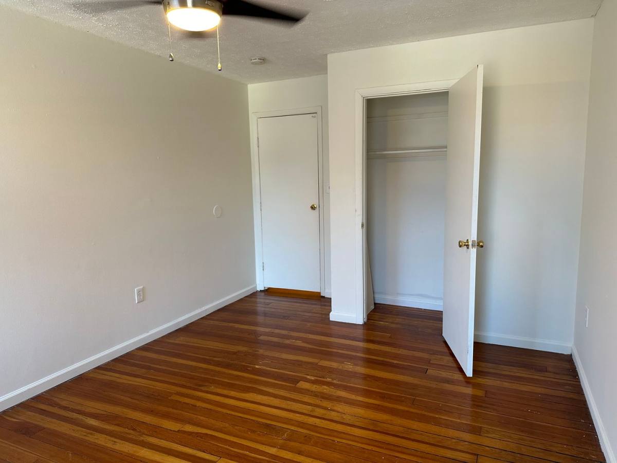 Apartment for rent at 2716 Woodburn Ave, Cincinnati, OH 45206