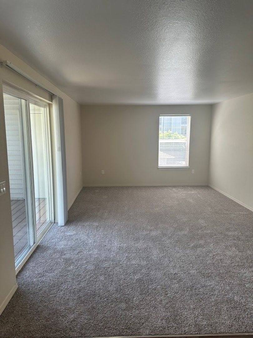 Apartment for rent at 4850 SW 11th St, Gresham, OR 97080