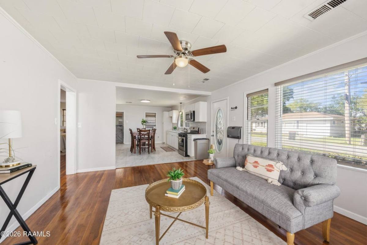 House for rent at 127 Woodrow St, Lafayette, LA 70506