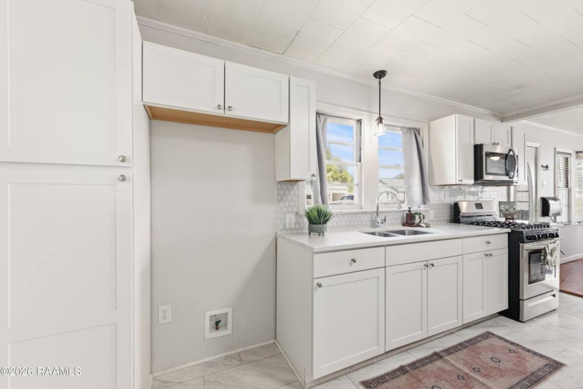 House for rent at 127 Woodrow St, Lafayette, LA 70506