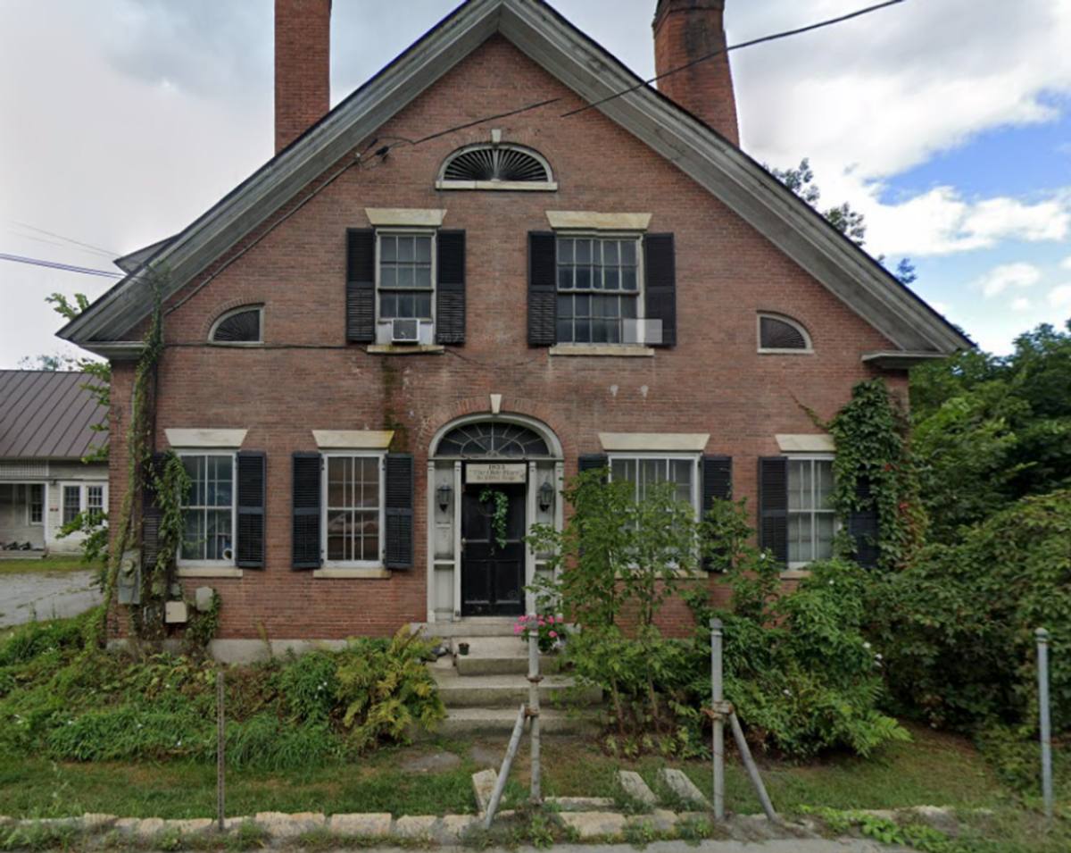 Apartment for rent at 102 S Main St, Bethel, VT 05032