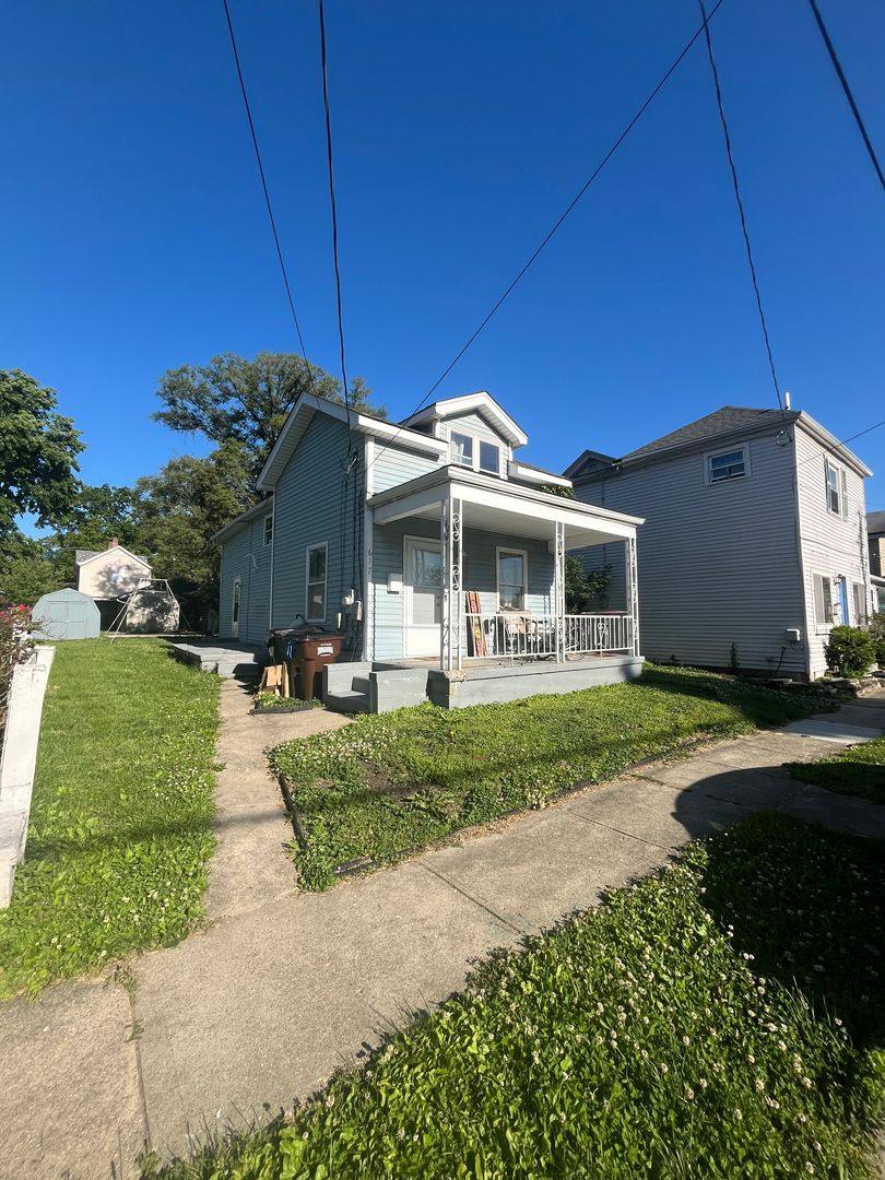 House for rent at 617 Van Roberts Place, Cincinnati, OH 45215