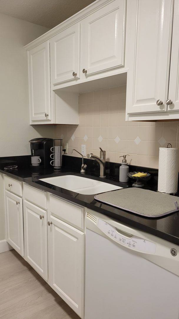 Condo for rent at 750 N Tamiami Trail, Sarasota, FL 34236