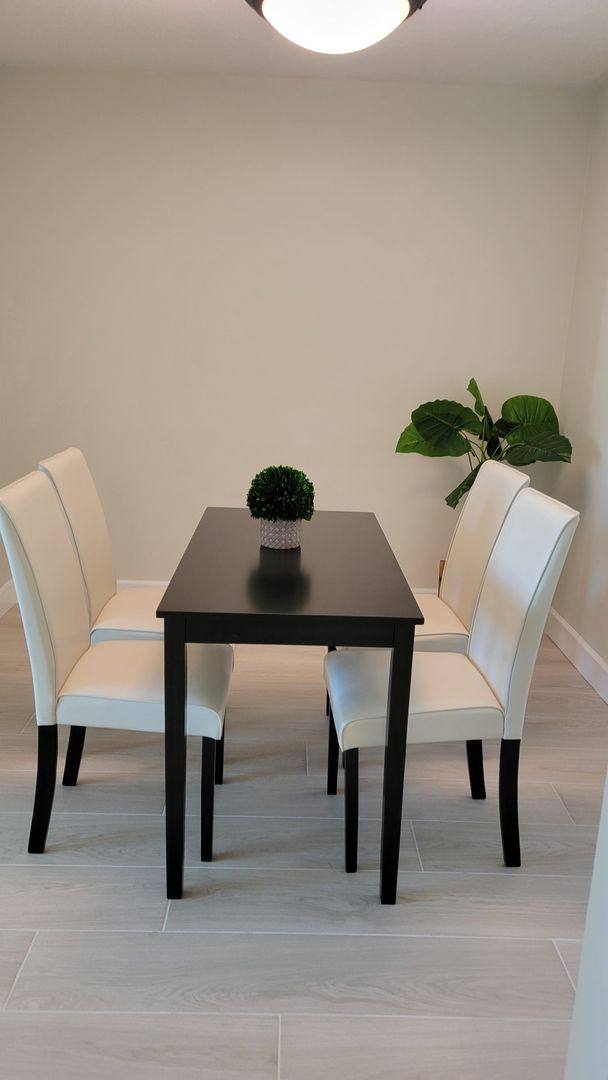 Condo for rent at 750 N Tamiami Trail, Sarasota, FL 34236