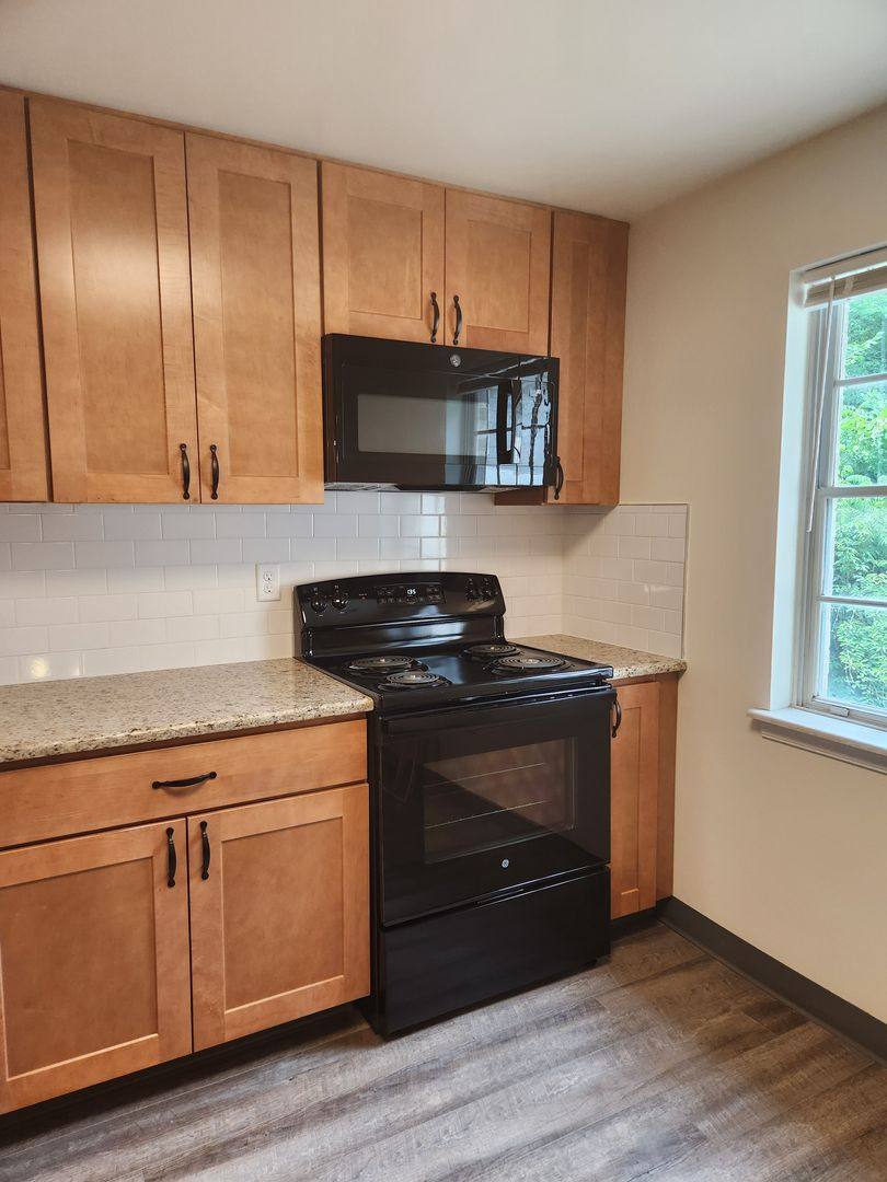 Townhouse for rent at 1501 Butter Rd, Lancaster, PA 17601