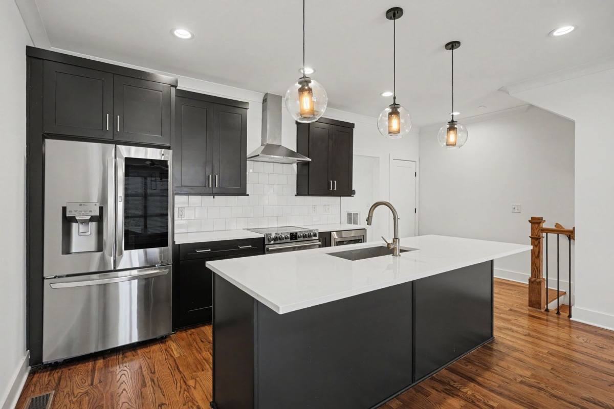 Townhouse for rent at 99 Fern Ave, Nashville, TN 37207