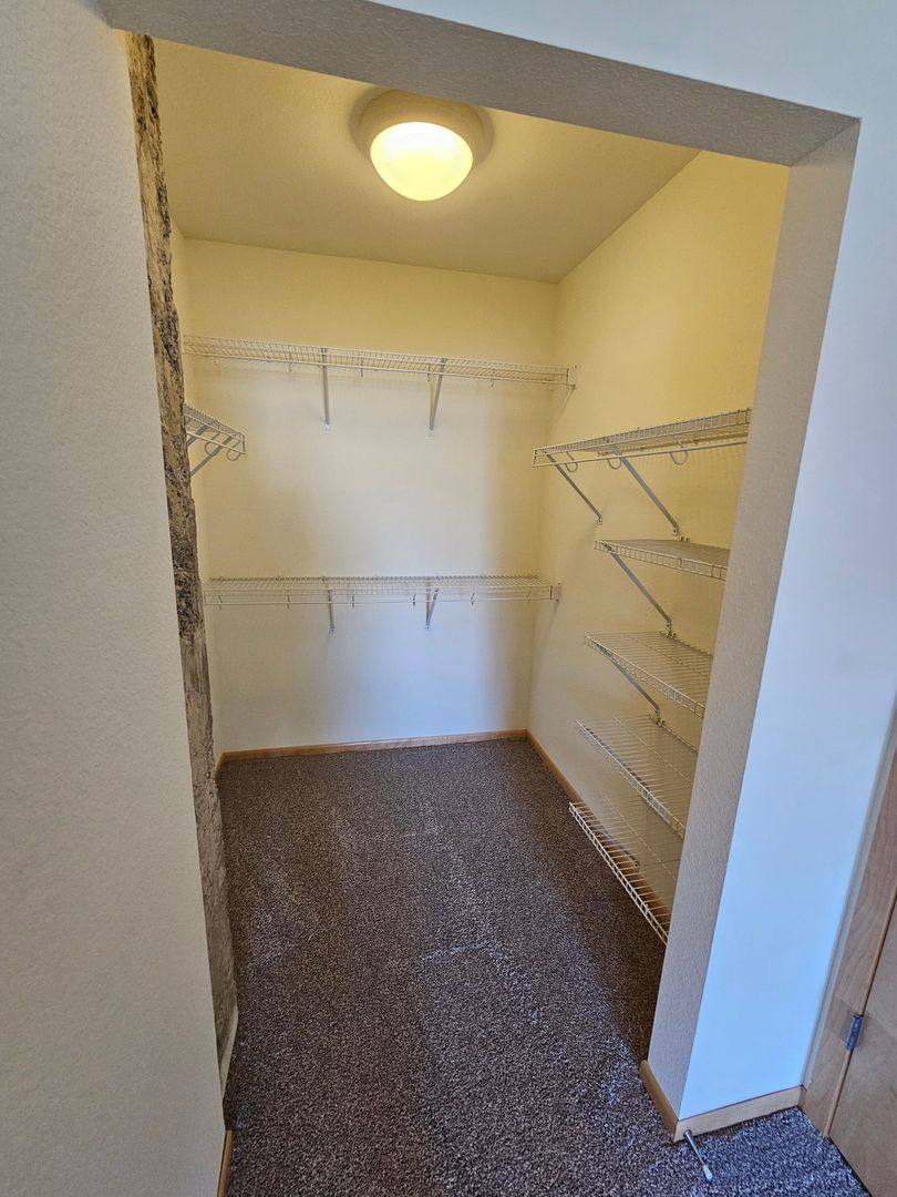 Apartment for rent at 235 E Pittsburgh Ave, Milwaukee, WI 53204