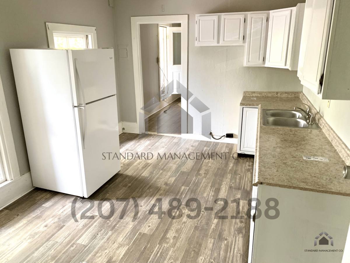 Apartment for rent at 39 High St, Fairfield, ME 04937