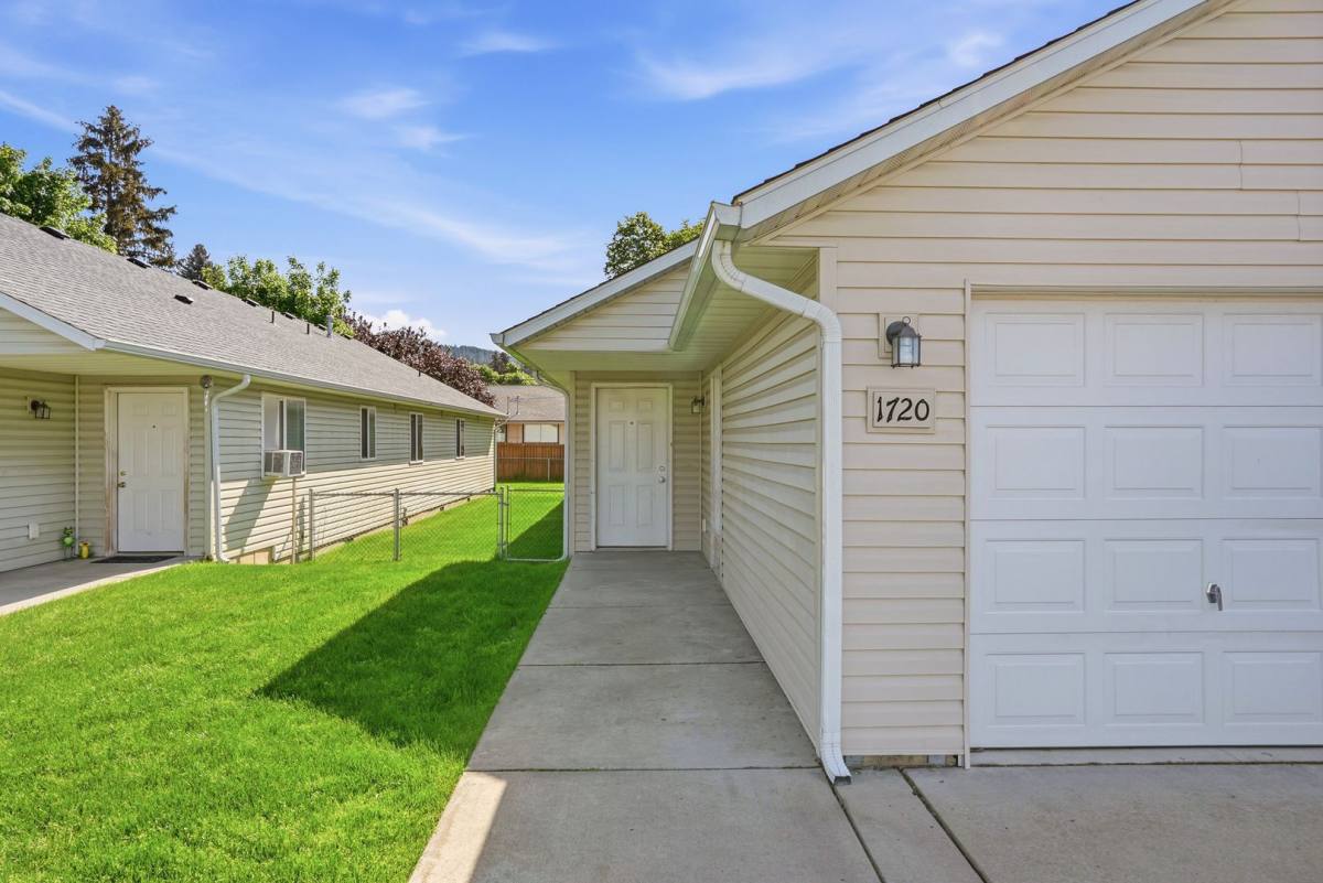 Apartment for rent at 1718-20 N 5th St, Coeur D Alene, ID 83814