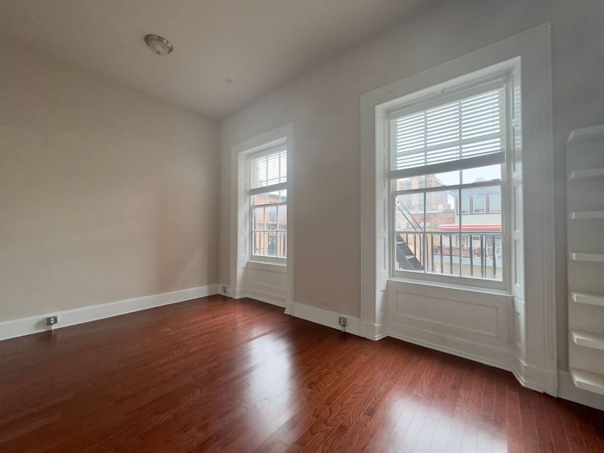 Apartment for rent at 505 Park Ave, Baltimore, MD 21201