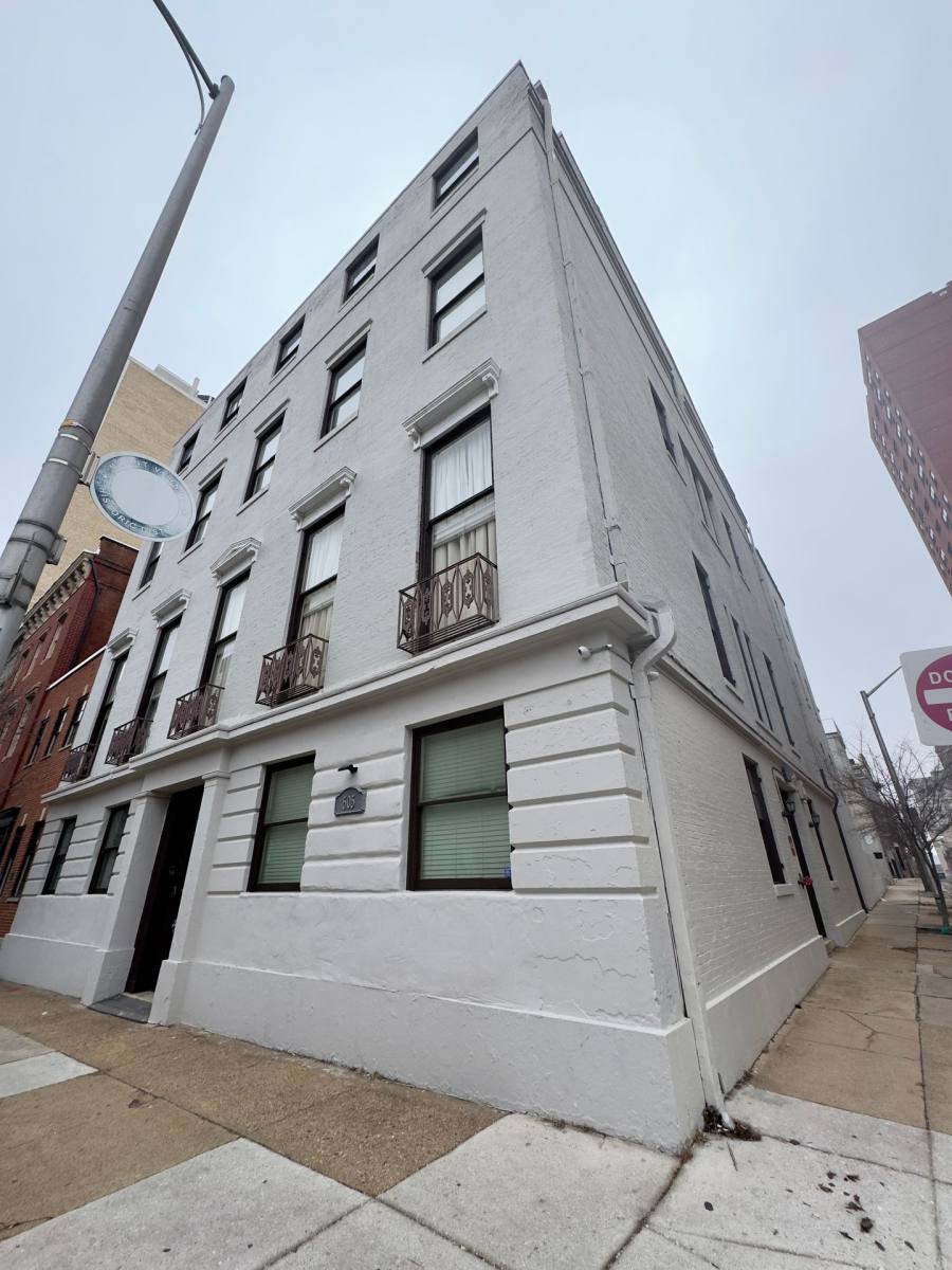 Apartment for rent at 505 Park Ave, Baltimore, MD 21201
