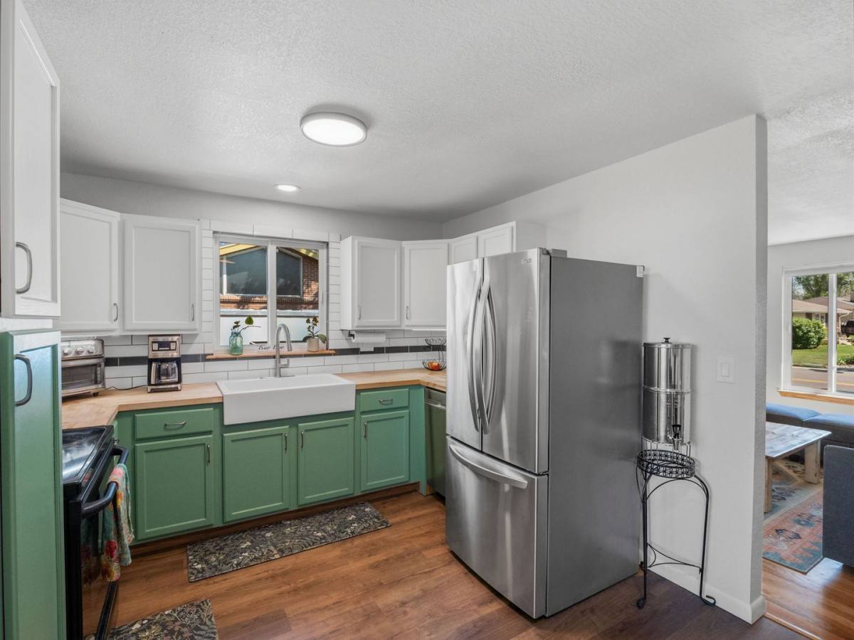 House for rent at 173 E Panama Dr, Littleton, CO 80121