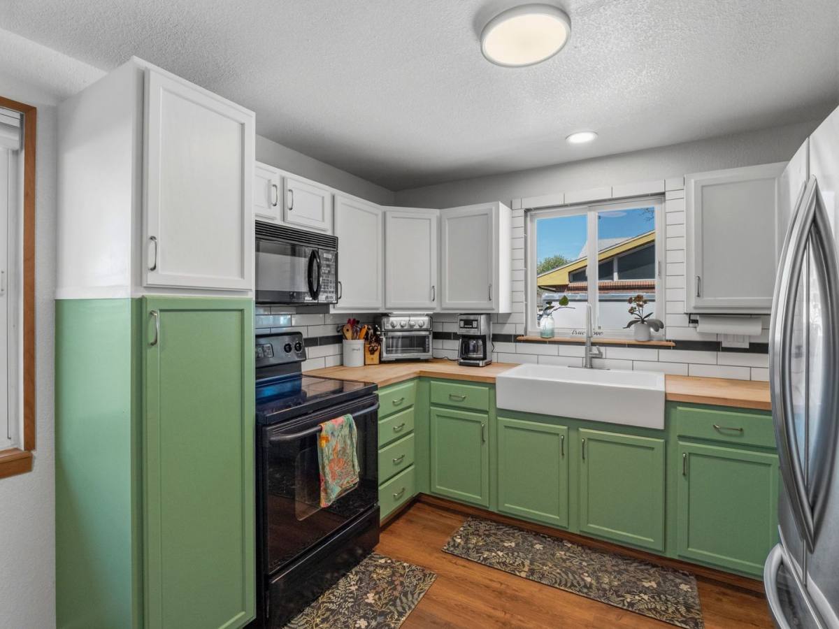 House for rent at 173 E Panama Dr, Littleton, CO 80121