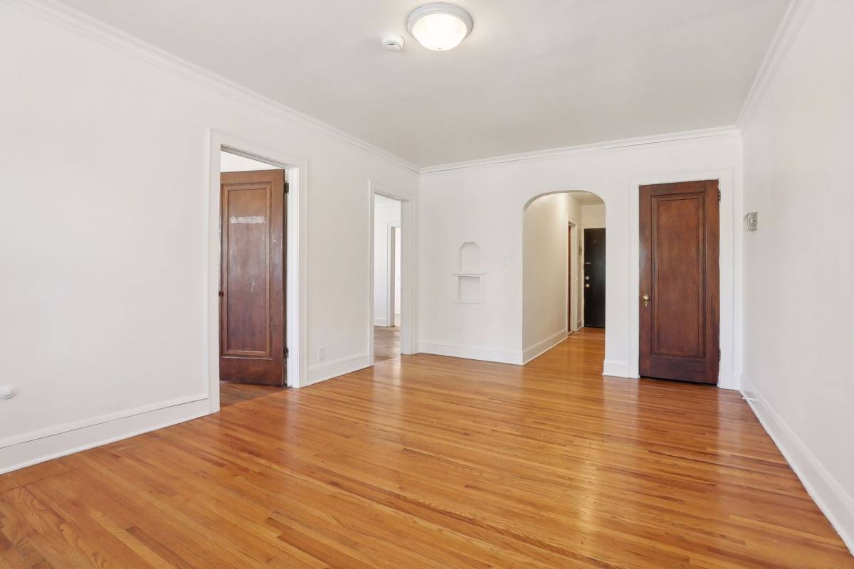 Apartment for rent at 3004 Ottawa Ave S, Minneapolis, MN 55416
